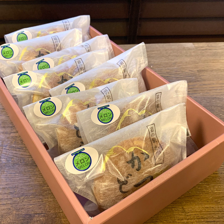 かつどら８個入り【季節の果物】 (AF048)