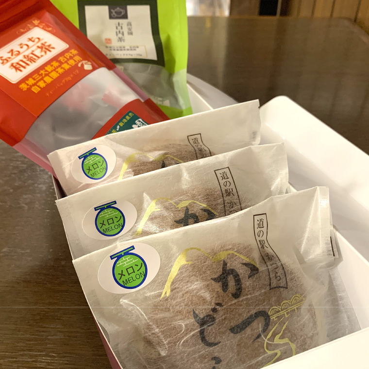 古内茶・和紅茶とかつどら3個セット【季節の果物】 (AF066)