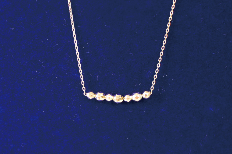 K18 トライアングルミラーネックレス【アクセサリー 18金 K18 ホワイトデー ファッション おしゃれ 小物 ギフト フォーマル カジュアル 国産】（36-01-1）