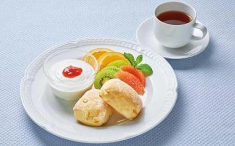 テーブルマークのコーンブレッド100個セット（冷凍パン）