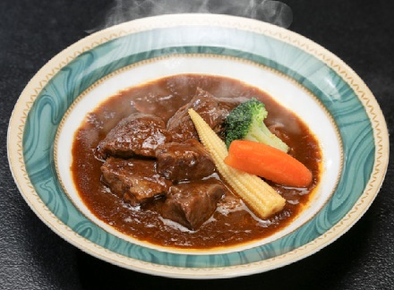 【定期便】3回連続お届け！常陸牛の贅沢コース（ハンバーグ・ローストビーフ・ビーフシチュー）