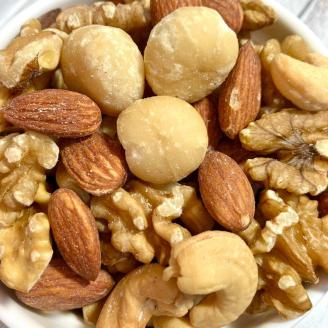 4種の素焼きミックスナッツ 素焼き チャック付き 健康 美容 直火焙煎 煎りたて うさぎや くるみ アーモンド マカデミアナッツ カシューナッツ