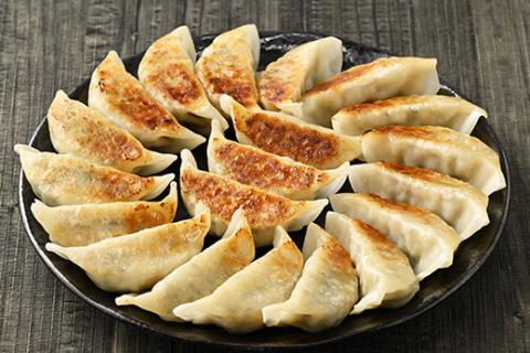 株式会社歌麿バラエティセット(ジャンボ餃子20個、しそ餃子20個、肉焼売10個、カニ焼売10個) ※着日指定不可