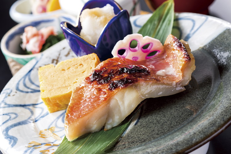 宇都宮東武ホテルグランデ2階 日本料理 簾 お食事券 10,000円