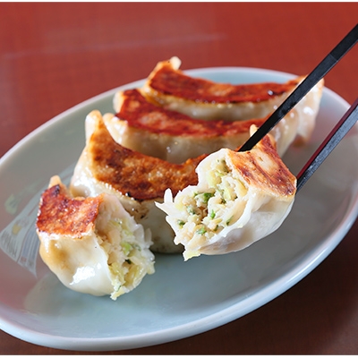 餃子専門店 宇都宮 悟空 ジャンボ餃子36個入  | 餃子 冷凍 ぎょうざ ギョーザ 大容量 肉たっぷり 肉多め ジャンボ 大きい 人気 名物 行列 国産野菜 国産豚肉 ジューシー スタミナ パリパリ もちもち グルメ おかず おつまみ 栃木県 宇都宮市  簡単 小分け 冷凍食品 ※離島への配送不可