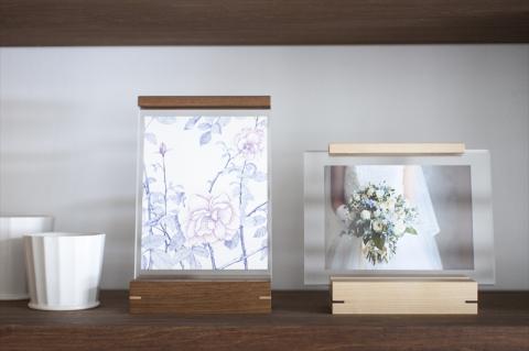 【フォトフレーム　ウォールナット】木とアクリルのシンプルなデザイン。縦・横使用可能　国産　建彦木工【栃木県足利市】 F7Z-709