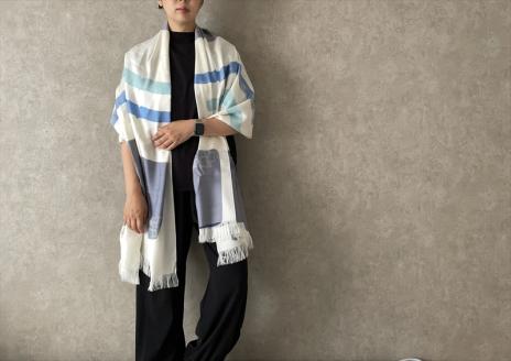 ◎海外要人向け贈呈品選出 STYLE＊MEISEN 四角重ね柄ストール（WHITE） F7Z-309