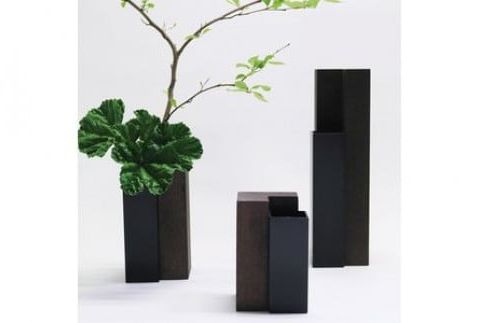 ALART〈アルアート〉　MUKU柱　漆黒　SMLセット 花器　インテリア　立体感を演出する・手染めの金属色と木の組み合わせがモダンな花器　インテリアの演出に F7Z-234