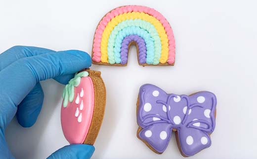 【シュガーフォリア】アイシングクッキー 夢かわ 3種3個セット(レインボー、いちご、リボン)  栃木県産小麦使用！ 個包装 菓子 クッキー オリジナル 手作り かわいい お祝い 誕生日 記念日 イベント 贈答 ギフト プレゼント 栃木県 足利市  F7Z-1433