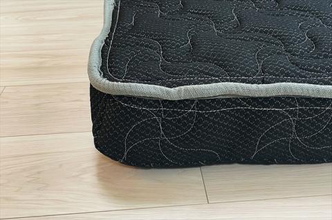 ザ・マットレス 三つ折りポケットコイルマットレス セミダブル 123×195cm 厚さ10cm ブラック F7Z-545