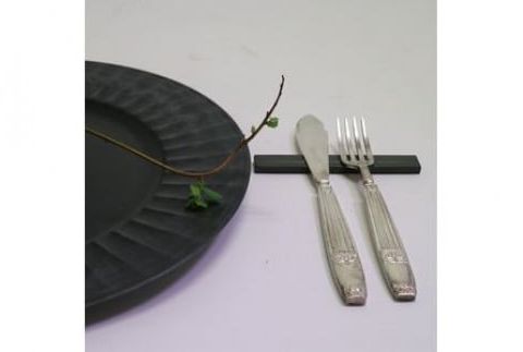 ALART〈アルアート〉　箸置き　DAN 団　６本２色組（グレー３本・オリーブ３本） テーブルウェア F7Z-230