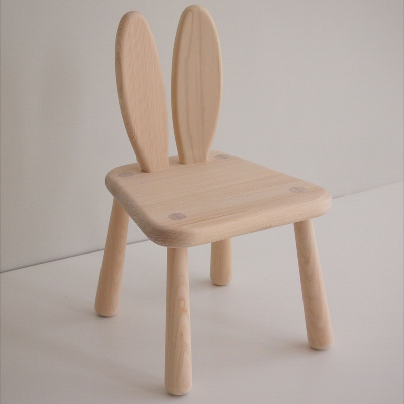 【うさぎのいす　栃木県産ひのき】職人の手により作られたうさぎの形のお子様向け椅子。国産　建彦木工【栃木県足利市】 F7Z-707