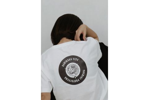 バックプリント 足利市 マンホールTシャツ 白 M F7Z-556