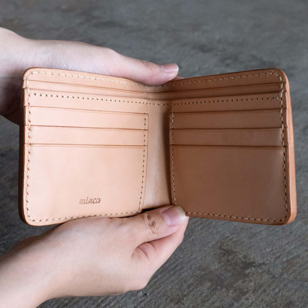 栃木レザー使用｜やわらか本革二つ折り財布｜Half wallet 02｜キャメル｜minca（全6色）