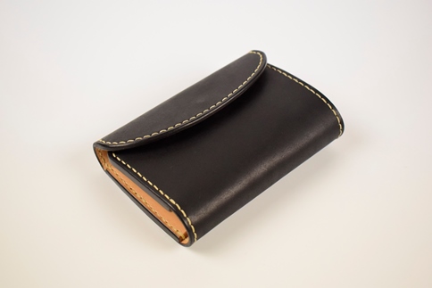 【minca】栃木レザーの三つ折り財布 ミドルサイズ ハンドステッチ滑らかな手触り/Middle wallet 01/ブラック　518【雑貨 ファッション 人気 おすすめ 】