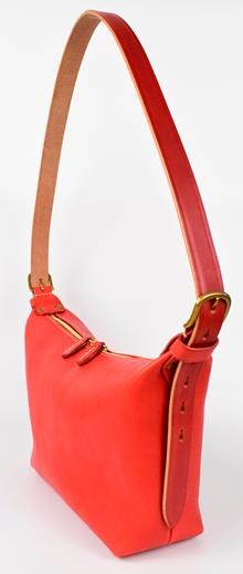【minca】】栃木レザーのショルダーバッグ02M 斜めがけ コンパクトサイズ/Shoulder bag 02M/レッド　533【かばん ファッション 人気 おすすめ 】