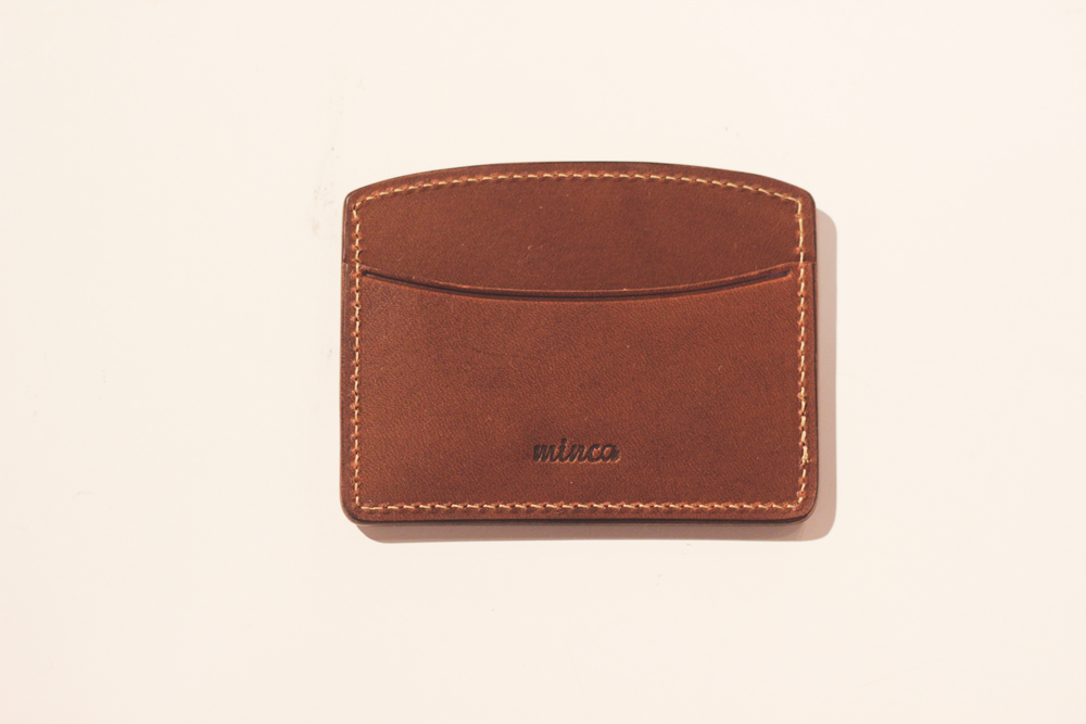 【minca】栃木レザーのヨコ型パスケース 定期入れ パスホルダー02/チョコ　700【雑貨 日用品 人気 おすすめ 】