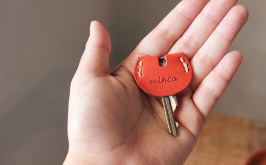 【minca】栃木レザーのキーカバー 3点セット真鍮リング付き ハンドステッチ/キーカバー丸型/キャメル,レッド,ブルー【雑貨 ファッション 人気 おすすめ 】