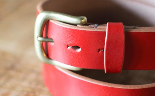 【minca】幅35mmベルト/32インチ  栃木レザーの希少な「ハーネスレザー」使用の贅沢な1枚革のレザーベルト/レッド/HL-B02/RED/minca　567【小物 ファッション 人気 おすすめ 】