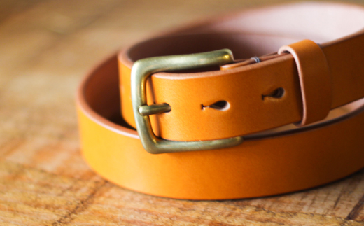 【minca】幅30mmベルト/38インチ  栃木レザーの希少な「ハーネスレザー」使用の贅沢な1枚革のレザーベルト/キャメル/HL-B01/CAMEL/minca　588【小物 ファッション 人気 おすすめ 】