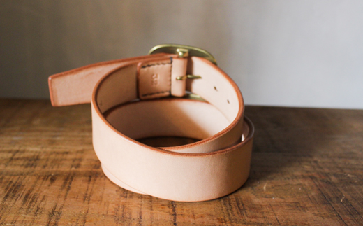 【minca】幅40mmベルト/34インチ  栃木レザーの希少な「ハーネスレザー」使用の贅沢な1枚革のレザーベルト オイルタイプ/タン(生成)/HL-B03/TAN　626【小物 ファッション 人気 おすすめ 】