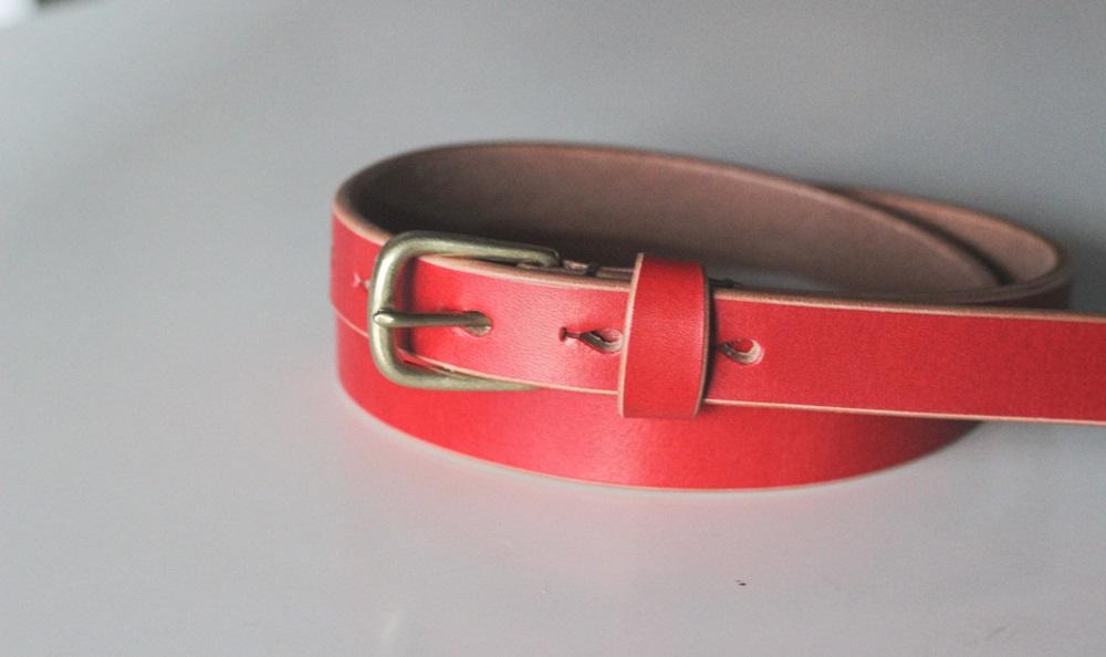 【minca】細幅20mmベルト/32インチ  栃木レザーの希少な「ハーネスレザー」使用の贅沢な1枚革のレザーベルト/レッド/HL-B04/RED　728【小物 ファッション 人気 おすすめ 】