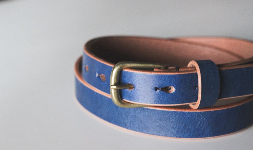 【minca】細幅20mmベルト/34インチ  栃木レザーの希少な「ハーネスレザー」使用の贅沢な1枚革のレザーベルト/ブルー/HL-B04/BLUE　729【小物 ファッション 人気 おすすめ 】