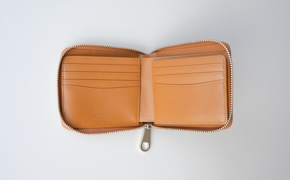 チマブエ　栃木レザー　ラウンドファスナー二つ折り財布　【キャメル】【雑貨 ファッション 人気 おすすめ 】