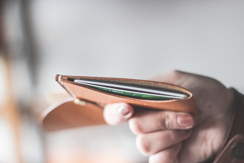 【minca】栃木レザーのカードケース パスケース 定期入れ 名刺入れ コンパクト/スライドカードケース/チョコ【雑貨 日用品 人気 おすすめ 】