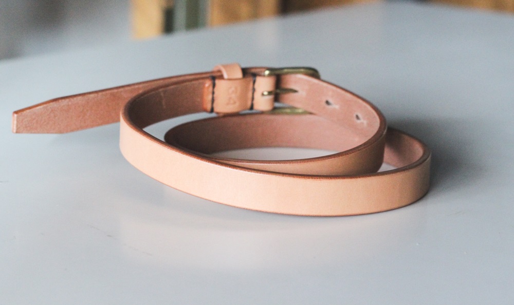 【minca】細幅20mmベルト/32インチ  栃木レザーの希少な「ハーネスレザー」使用の贅沢な1枚革のレザーベルト/タン(生成)/HL-B04/TAN【小物 ファッション 人気 おすすめ 】