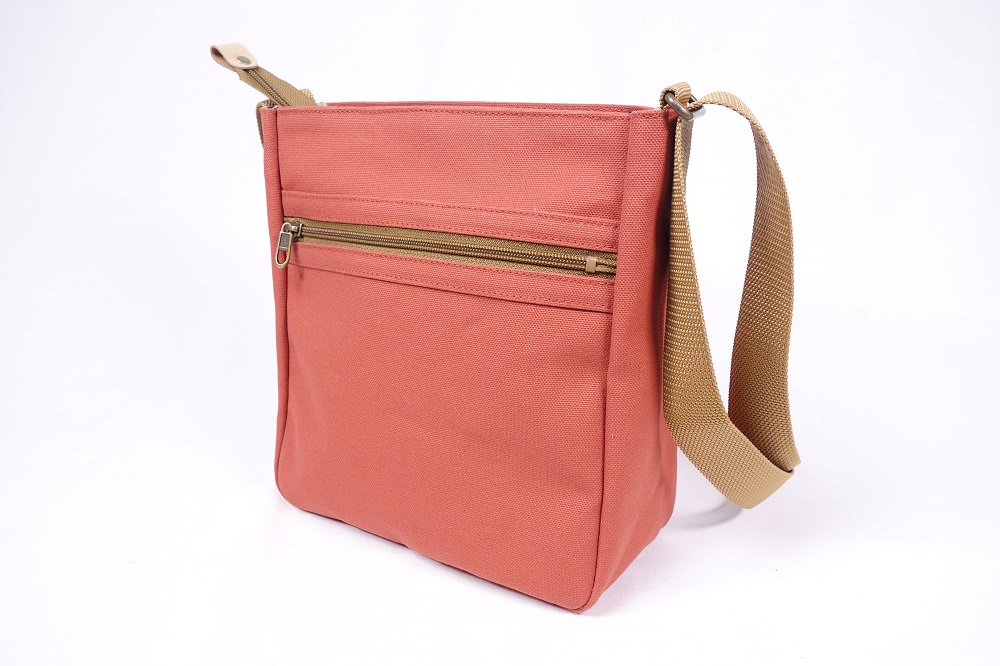 【いちひこ帆布】 縦ショルダー/レンガ【かばん ファッション 人気 おすすめ 】