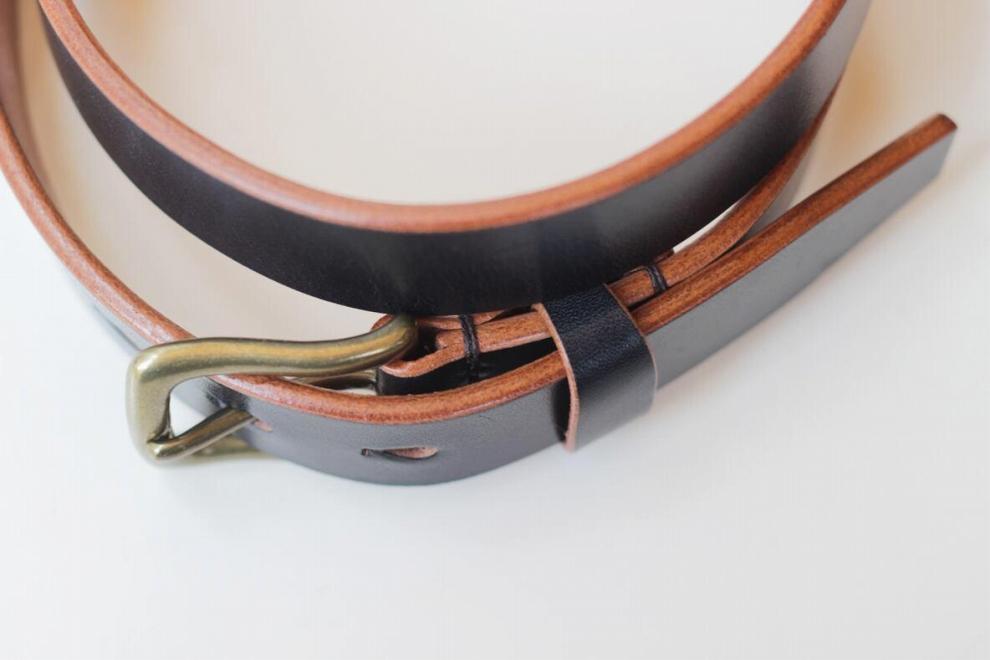 【minca】幅30mmベルト/32インチ  栃木レザーの希少な「ハーネスレザー」使用の贅沢な1枚革のレザーベルト/ネイビー/HL-B01/NAVY/minca　596【小物 ファッション 人気 おすすめ 】