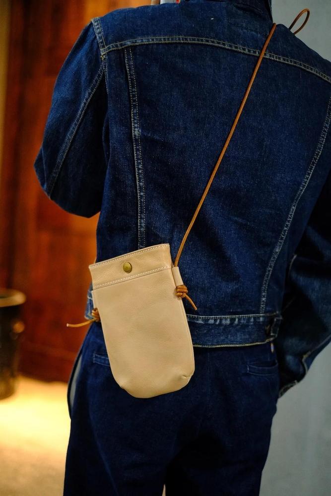 天神ワークス レザーサコッシュSP04【NAVY】【かばん ファッション 人気 おすすめ 】