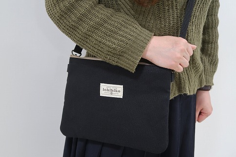 【数量限定品】とち介のサコッシュ【かばん ファッション 人気 おすすめ 】