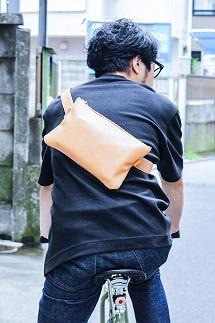 【minca】 全4色 栃木レザーのボディバッグ /キャメル【小物 ファッション 人気 おすすめ 】