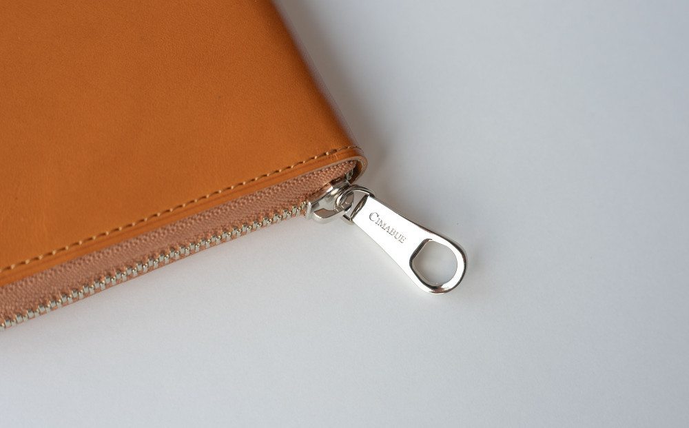 チマブエ　栃木レザー　ラウンドファスナー長財布　【紺】【雑貨 ファッション 人気 おすすめ 】