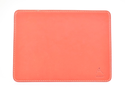 【minca】栃木レザーの本革マウスパッド  職人による手磨き/Mouse pad 01/レッド　780【雑貨 日用品 人気 おすすめ 】