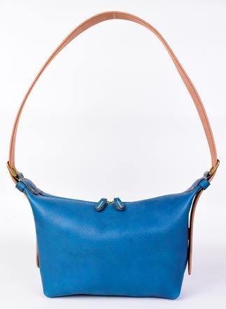 【minca】】栃木レザーのショルダーバッグ02M 斜めがけ コンパクトサイズ/Shoulder bag 02M/ブルー　533【かばん ファッション 人気 おすすめ 】
