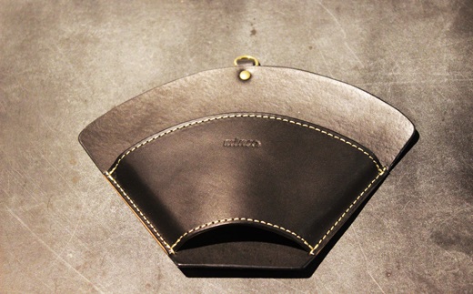 【minca】栃木レザーのコーヒーフィルターケース 自宅やキャンプシーンで ドリッパー のおともに/ブラック　653【日用品 人気 おすすめ 】