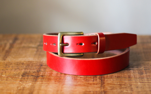 【minca】幅30mmベルト/34インチ  栃木レザーの希少な「ハーネスレザー」使用の贅沢な1枚革のレザーベルト/レッド/HL-B01/RED/minca　592【小物 ファッション 人気 おすすめ 】