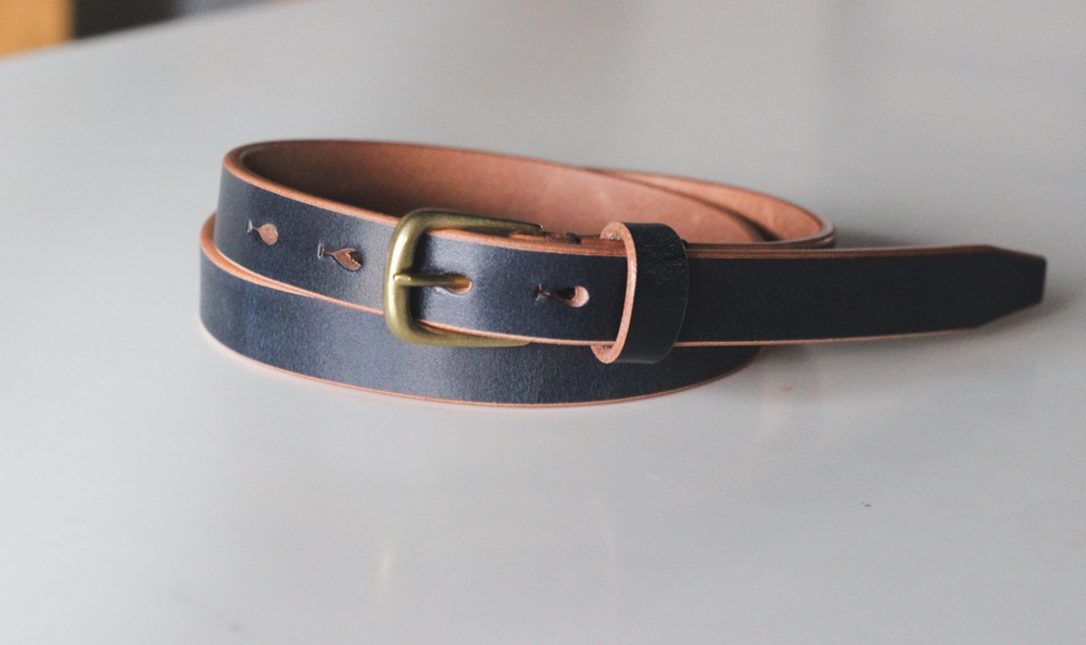 【minca】細幅20mmベルト/34インチ  栃木レザーの希少な「ハーネスレザー」使用の贅沢な1枚革のレザーベルト/ネイビー/HL-B04/NAVY　727【小物 ファッション 人気 おすすめ 】