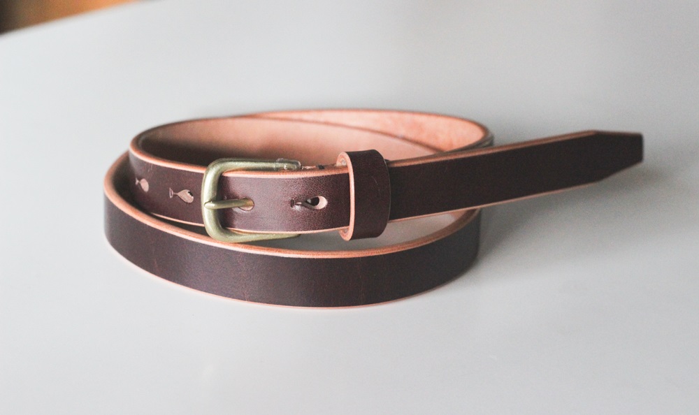 【minca】細幅20mmベルト/32インチ  栃木レザーの希少な「ハーネスレザー」使用の贅沢な1枚革のレザーベルト/チョコ/HL-B04/CHOCO　730【小物 ファッション 人気 おすすめ 】