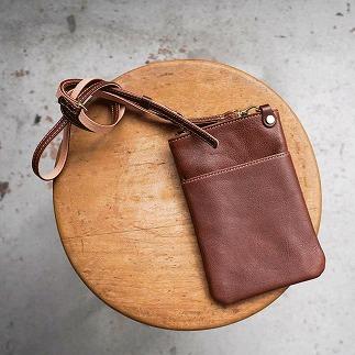 栃木レザー使用｜ソフトな手触り 本革 スマホショルダー｜Smartphone shoulder｜チョコ｜minca（全6色）