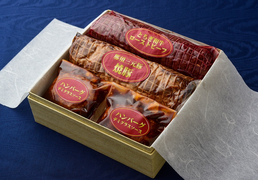 ホテルシェフいちから手仕込み造りたてギフトA とちぎ和牛ローストビーフ＆那須三元豚焼豚＆特製合い挽きハンバーグ【肉 お肉 にく 食品 人気 おすすめ  ギフト】