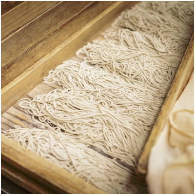 手打そばかみやま　冷凍生そば　3合【配送不可地域：離島】