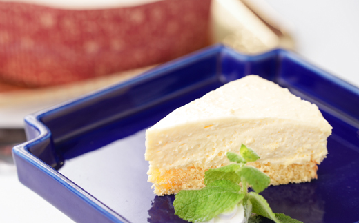 レモンとヨーグルトでさっぱりと仕上げた　洋食屋さんのレアチーズケーキ【配送不可地域：離島】