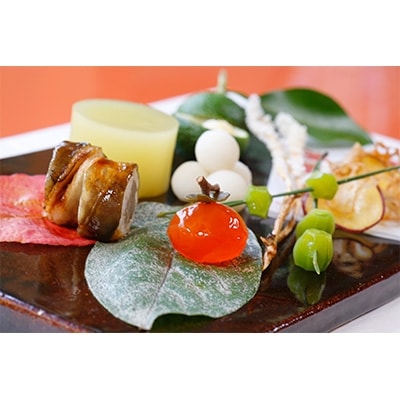 赤見温泉ホテル一乃館　個室食事処で3時間滞在+季節のコース料理　日帰りペアチケット