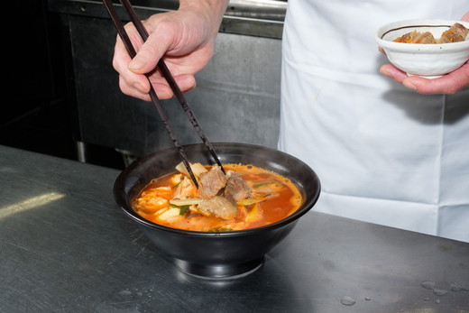 かぬまブランド認定　鹿沼カルビラーメン　カルビが生む極上の「旨味」　牛魂一擲（Gyukon Itteki）カルビラーメン　2人前