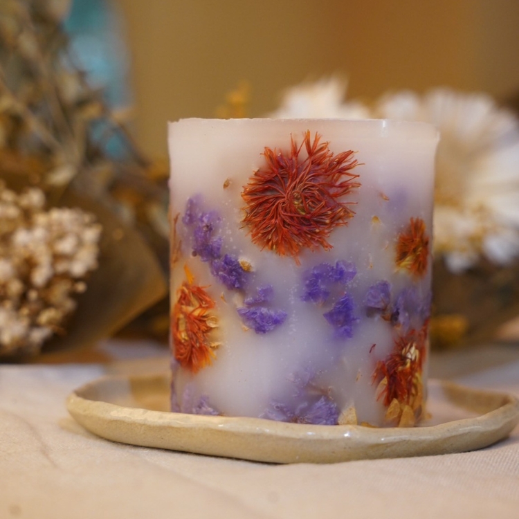ボタニカルキャンドル ｜ ドライフラワー 花 ギフト 贈り物 かすみ草 癒し インテリア キャンドル 蝋燭 ろうそく 手作り ハンドメイド ナチュラルギフト