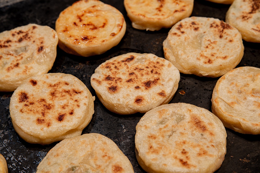 日本料理志ぶ家の 与一肉おやき